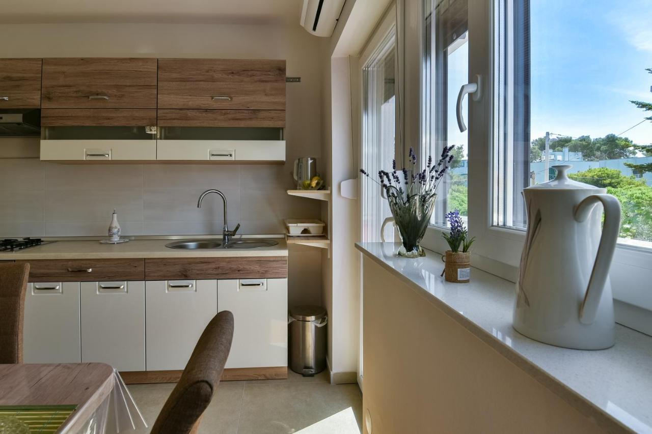 New Luxury 3 Bedroom 4 Air Conditioners Задар Екстериор снимка